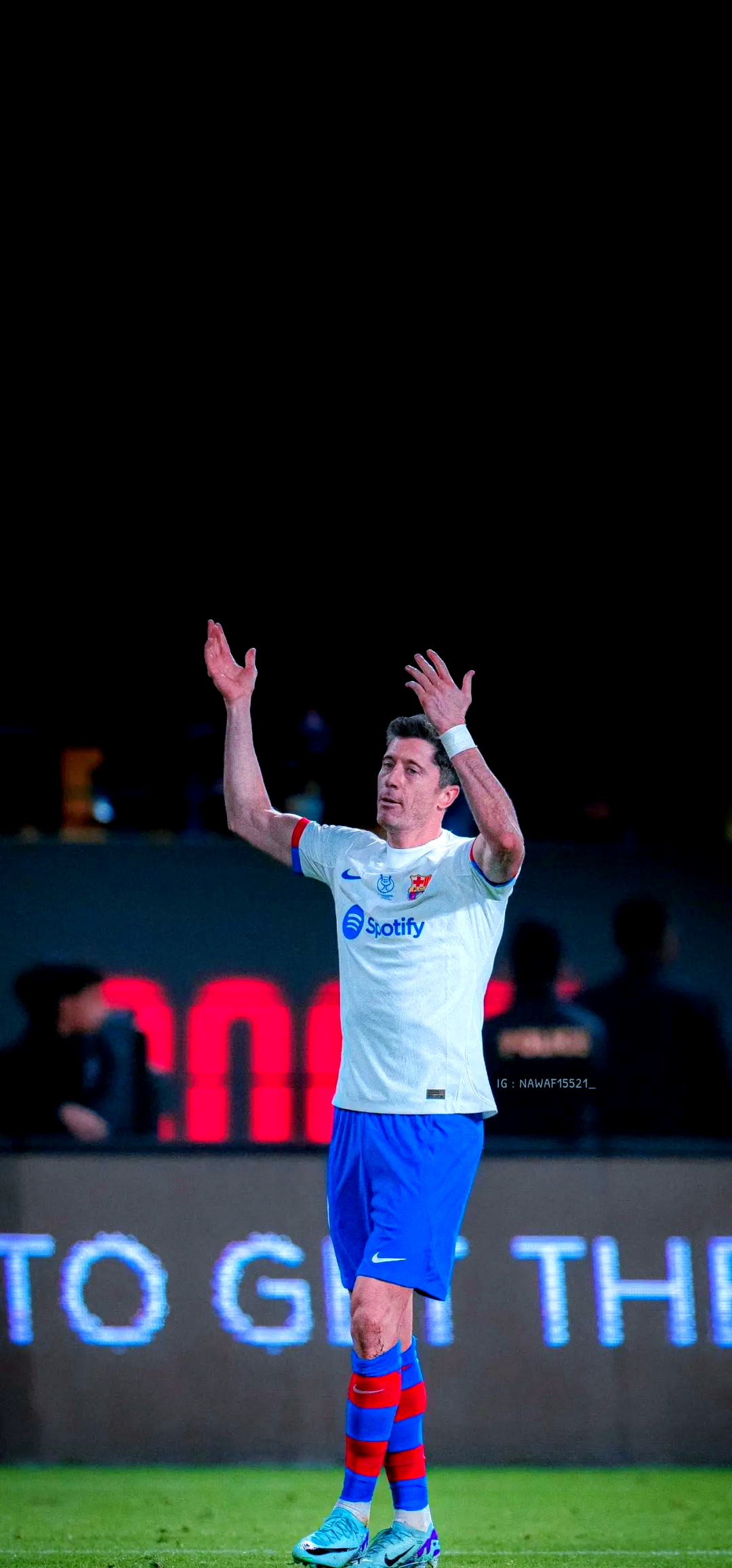 AYX GAME-莱万多夫斯基新星出色防守表现突出，IG前途光明！