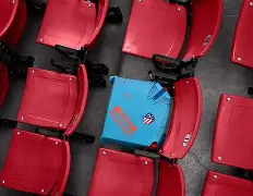 AYX GAME- 朗格莱身披马德里竞技15号球衣 