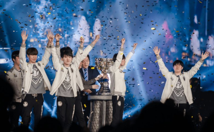 爱游戏体育-Faker新星绝杀表现惊艳，FPX未来可期！的简单介绍